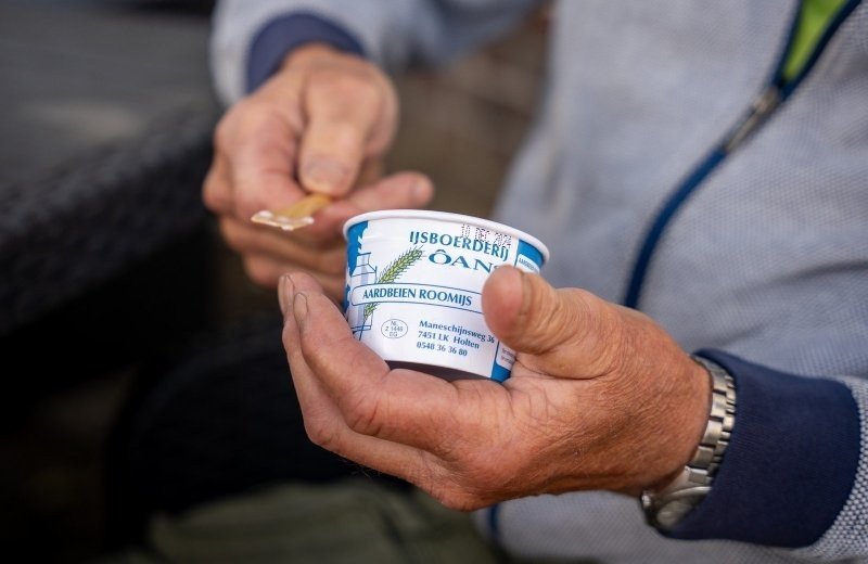 Reusterman boerenroomijsje oans holten